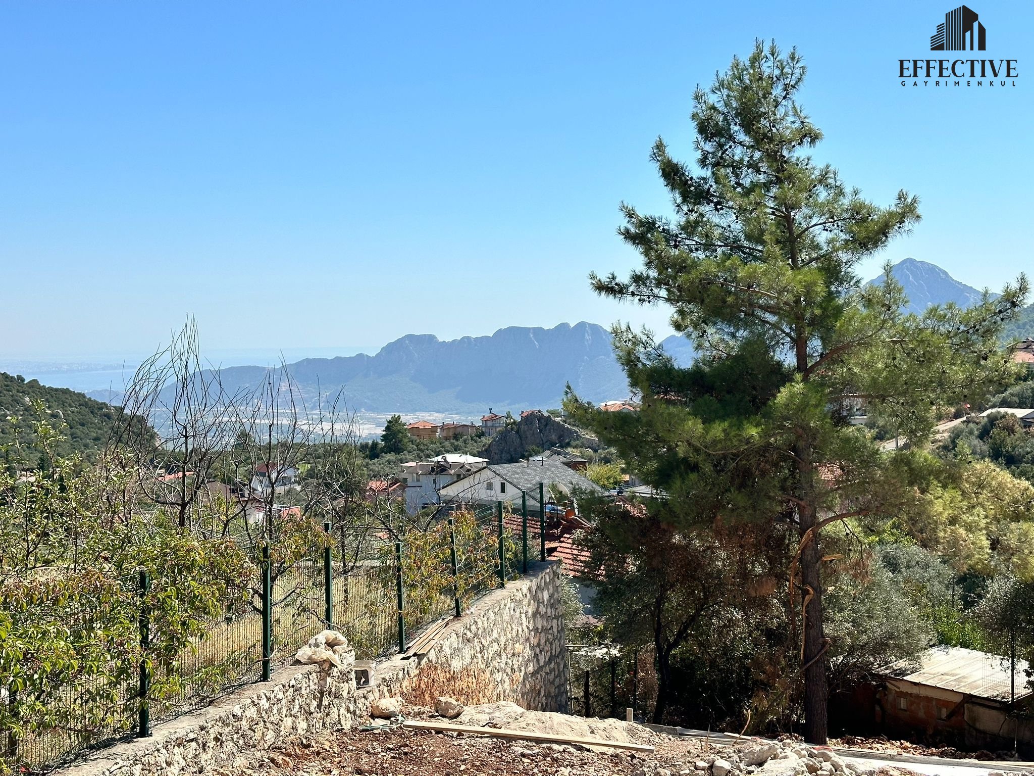 KONYAALTI GEYİKBAYIRI'NDA 628 M² SATILIK TARLA