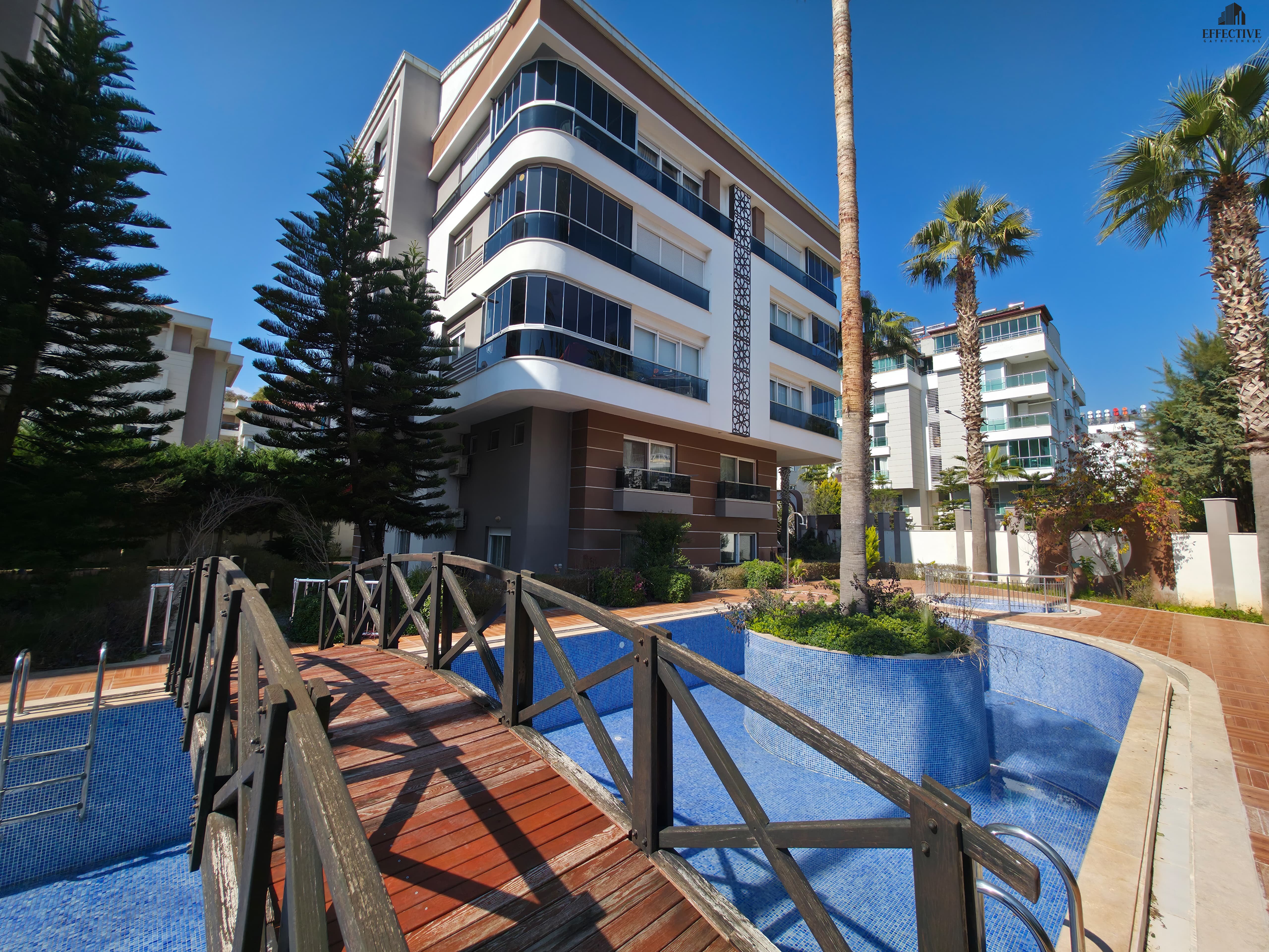 MOLLA YUSUFTA SATILIK 5+1 HAVUZLU SİTE İÇİ DUBLEKS DAİRE *REF494